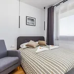 Apartahotel Rentsite Family Polozone W Blu Sarbinowo