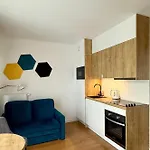 Hotel apartamentowy Rentsite Family Polozone W Blu Sarbinowo